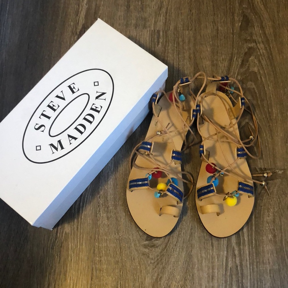 Steve Madden flip flops